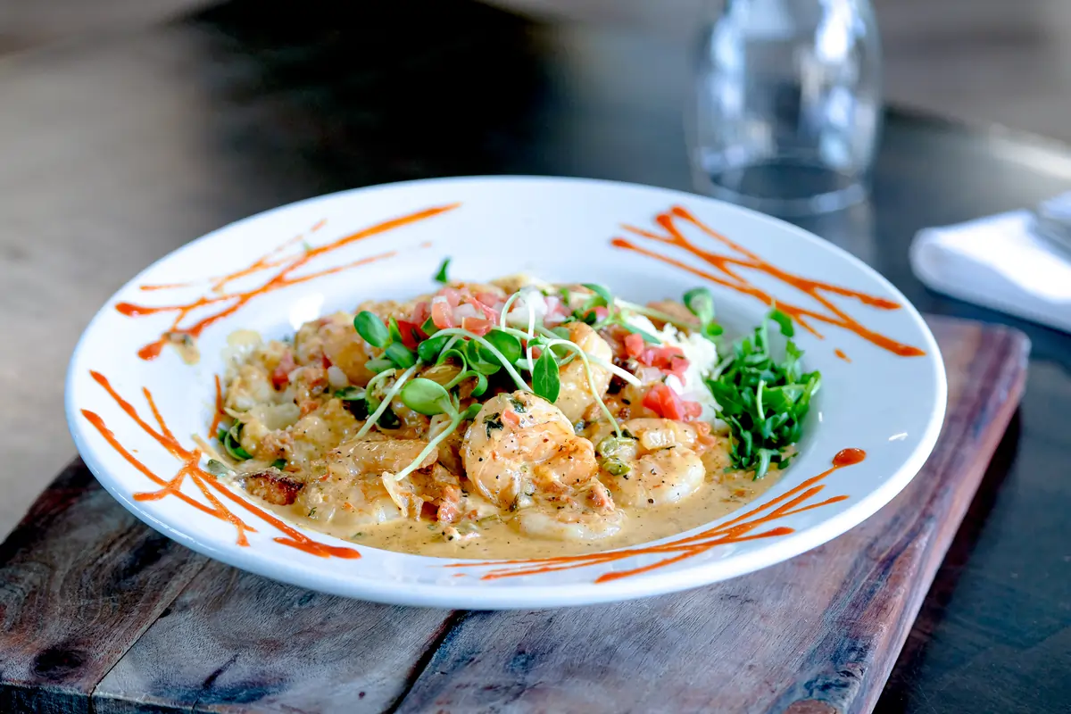 Things To Do NC Coast Grill & Bar